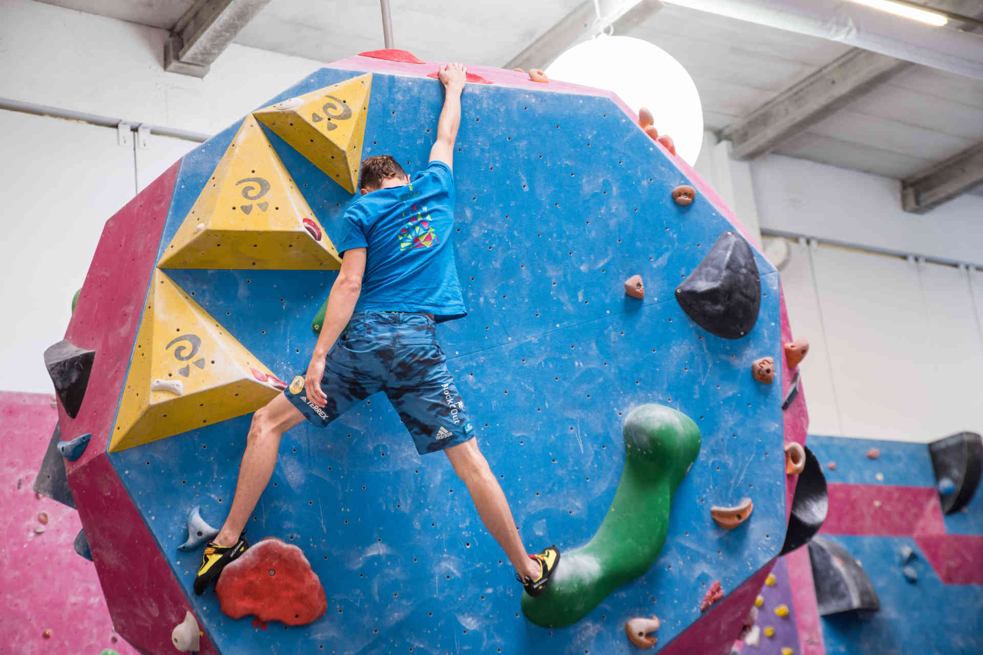 Escalade Pour Adultes Et Enfants A Reims Block Out Escalade Pour Adultes Et Enfants A Reims Block Out