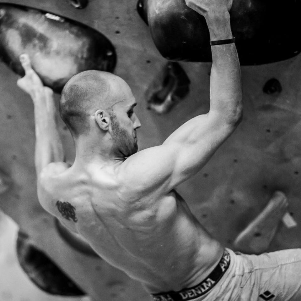 Block'Out club - Block'Out Bouldering gyms Restaurants